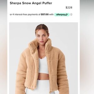 Alo yoga Angel Snow Puffer Size M